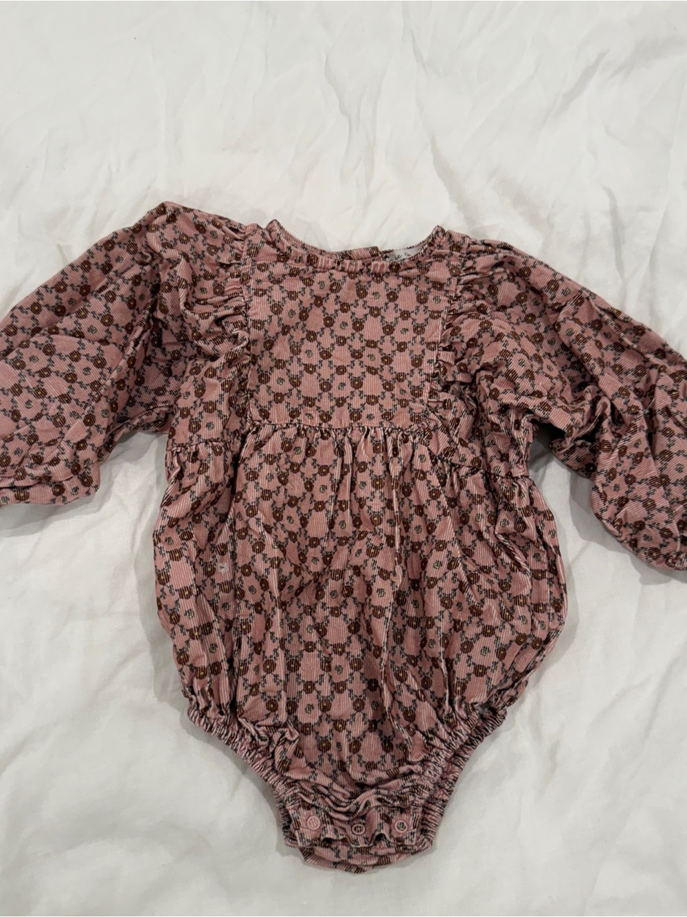 Bebe Organic - beloved Matilda romper - sz 12 m - Picture 2 of 3